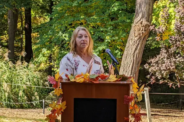Darlene Alessi, Suffern Free Library Director